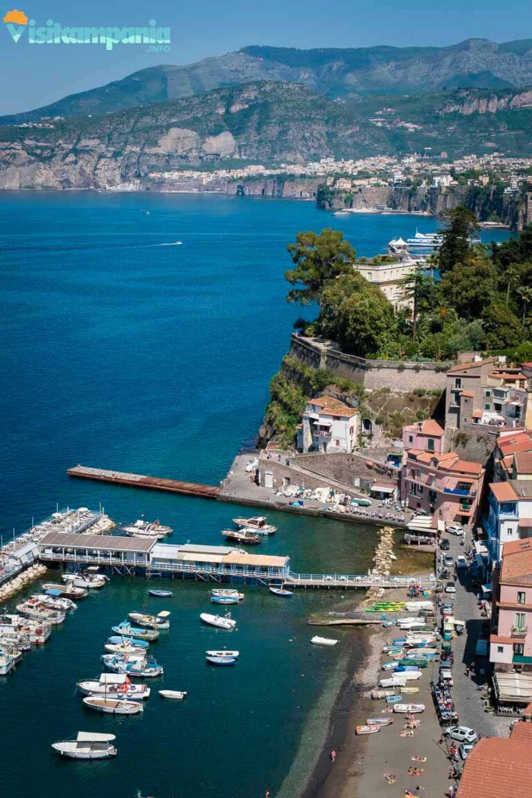 sorrento spiaggia marina grande 01 768x1152