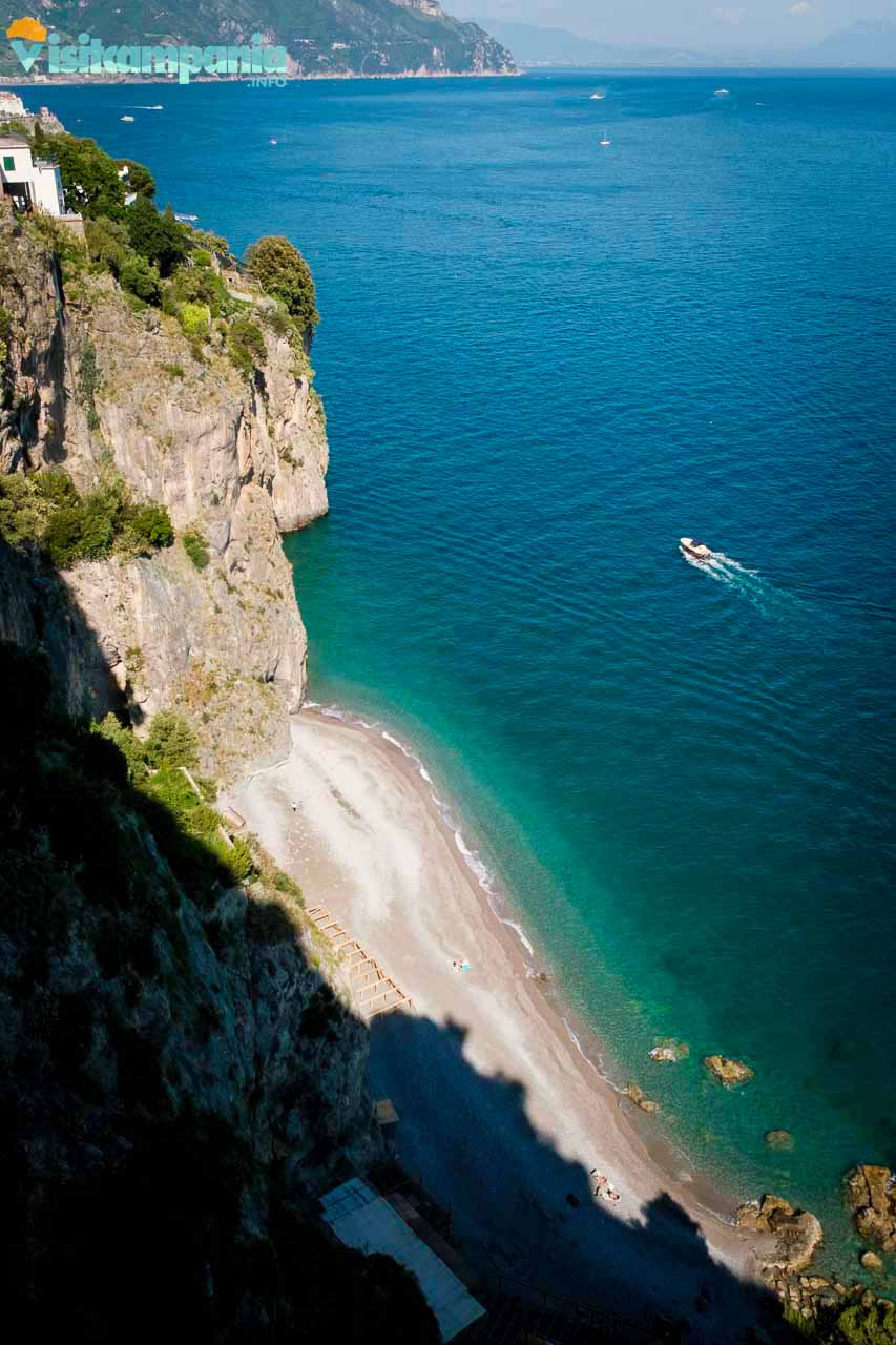 Playa Duoglio en Amalfi