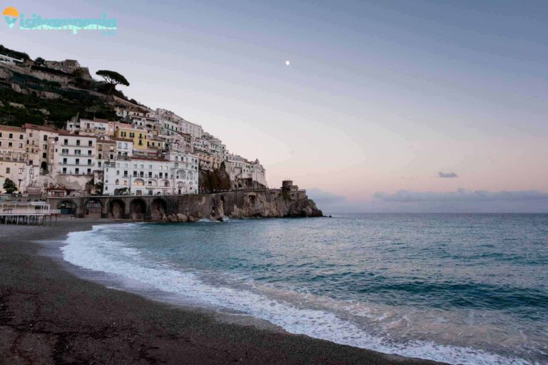 amalfi spiaggia marina grande 08 768x512